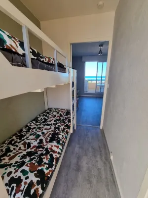 Appartement Avec Terrasse vue mer Linge Fourni et Place de Parking Hotel in zona Camping Marvilla Parks - Le Castellas