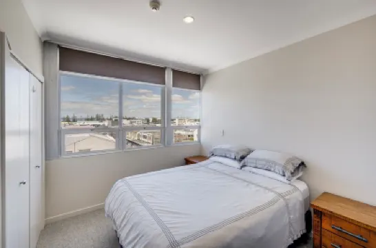 Art Deco Escape - Inner City Apartment Napier Hotels in 