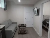 A cozy one bedroom suite located in the peaceful neighborhood of Evergreen.