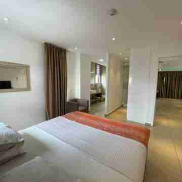 3 BR Apartment With Ocean View In Popular Osu Rooms