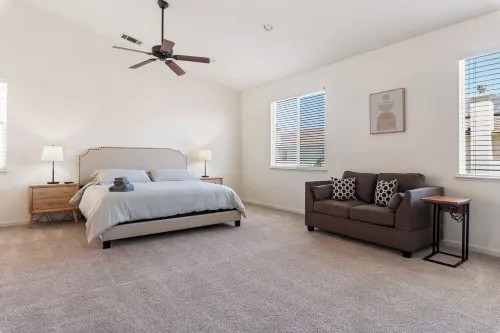 EV Fast Charger 5BD Amazing Home