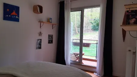 Forest Paradise, Très Grand Salon, 15 min de Paris Отели рядом с достопримечательностью «Севрская фарфоровая мануфактура»