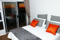 Stunning views of Table Mountain and the sea