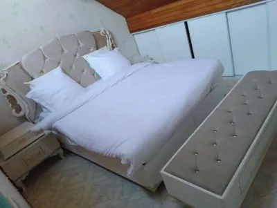 Appartement Dans Villa Ideal Pour 6 Personnes Hotels near Penhaligon's (Paris Charles de Gaulle Airport Duty Free T1)