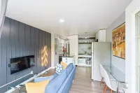 Lux APT   Your home away from home.