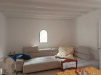 Character house, large outdoor space with trees, 1 minute walk from the seafront