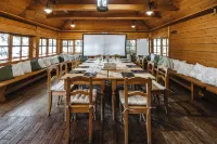 Hotel Frýdl فنادق في Predboj