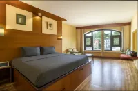 Hotel Khems
