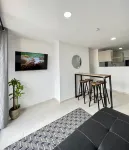 Cómodo Apt3hab Plataformas tv- Parqueadero Privado