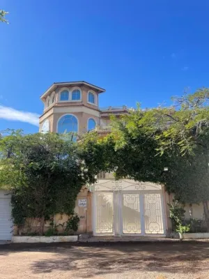 Luxurious Villa with a private pool in Alexandria, Egypt Hotels near 6 October Society for Armed Forces-El Nakhil Be*