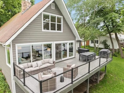 BEACH HOUSE ON MILLE LACS LAKE, PRIVATE DOCK