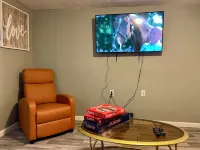 Make yourself at home in this cozy 3 bedroom house and comfortable space. Hotels in Lorain