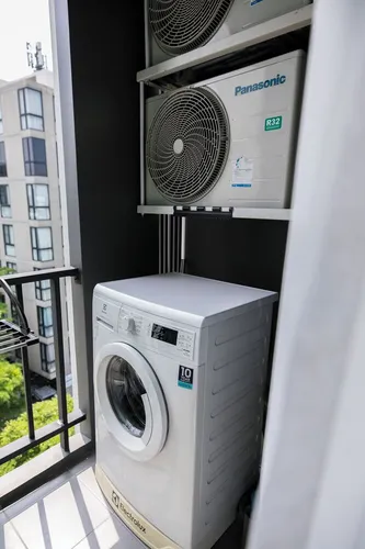 รูปภาพของCozy 1-bedroom condo in Nimman, Chiang Mai -4 mins walk to One Nimman, Maya Mall