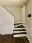Cozy retreat in Athens - convenient location, walk to Five Points, close to UGA.