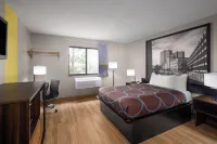 Super 8 by Wyndham Farmville Отели в г. Принс-Эдвард