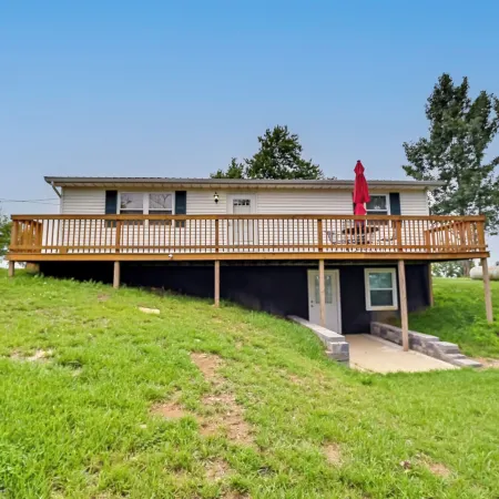 Welcoming Kentucky Home w/ Sprawling Views!