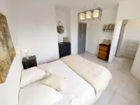 Villa Taiado Classified  Privatized with Swimming Pool in the Heart of Luberon