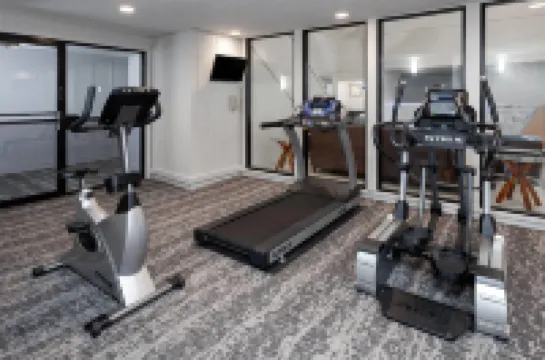 Baymont by Wyndham Oshkosh Airport Hotels in Oshkosh