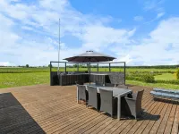 "Ung" - 460m from the sea