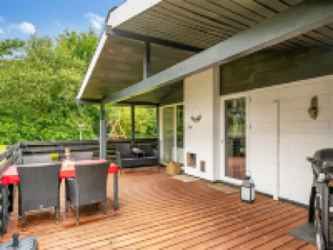 "Pia" - 250m to the Fjord Hotels in Hurup