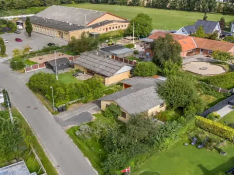 "Ilmo" - 1.9km from the sea Hotels in Asa