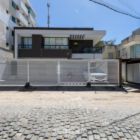 Apt w/ Terrace & BBQ 100m from the Sea Ellc0000