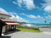 Guesthouse & Beach Cafe Fuego, Hostel Hotel a Hyūga