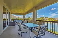 Bright Bayfront Home < 2 Mi to Hernando Beach! - 3-Star