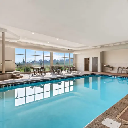 Comfort Inn & Suites at Sanford Sports Complex Отели в г. Су-Фолс