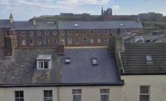 LilyRose Hotel