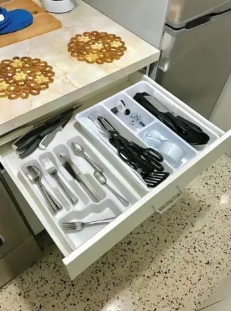 Beach Apartment, Walk to the Beach!