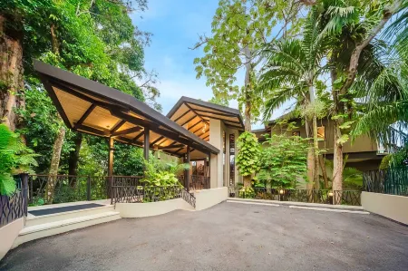 Manuel Antonio Luxury Villa – Fully Staffed 8 Br Estate with Chef, Ocean Views Отели рядом с достопримечательностью «Manuel Antonio»