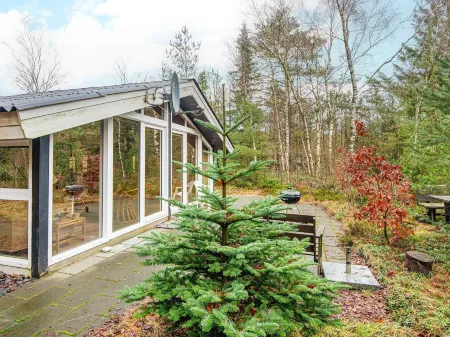 5 person holiday home in Herning-By Traum