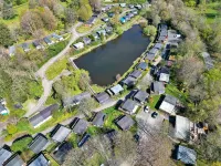 Chalet in Snowdonia with Pool & Fishing Lake - Pools