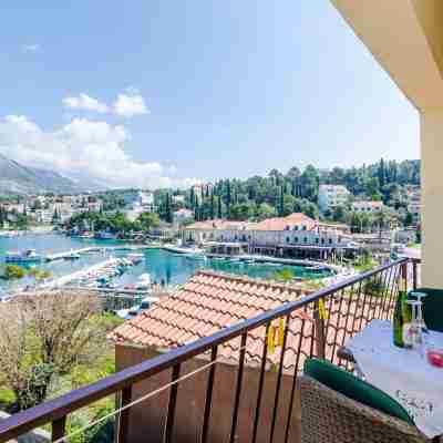 Apartments & Rooms Mihajica- Comfort Studio Apartment with Balcony and Sea View Others