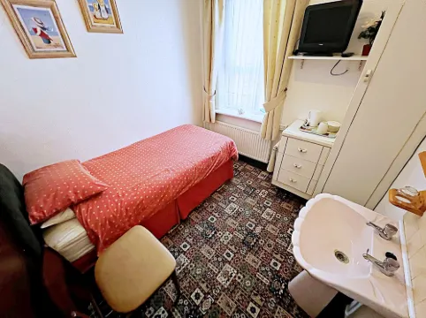 Alpine Guest House
