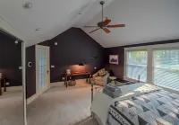 Relaxing Ann Arbor Stay — Sleeps 9, Hot Tub, Deck, and Gourmet Kitchen 와시트너 카운티 호텔