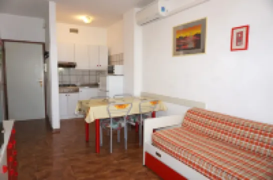 Flat with Sea View Balcony