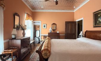 Hanna House Bed & Breakfast