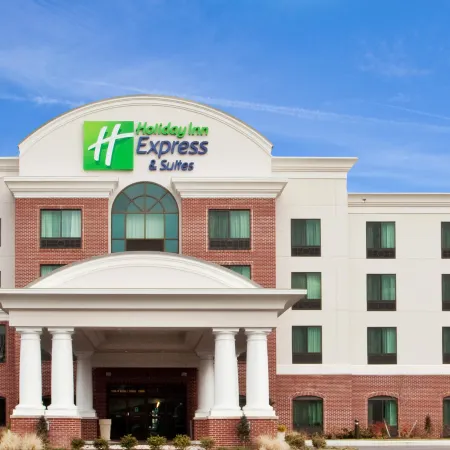Holiday Inn Express & Suites WILMINGTON-NEWARK by IHG