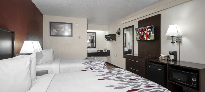 Red Roof Inn Champaign - University Hotels in Champaign