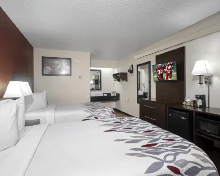 Red Roof Inn Champaign - University Hotels in Champaign