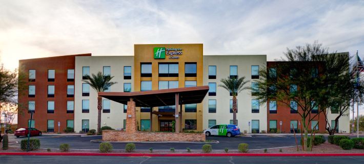 Holiday Inn Express & Suites PHOENIX NORTH - SCOTTSDALE by IHG Hotels in Phoenix