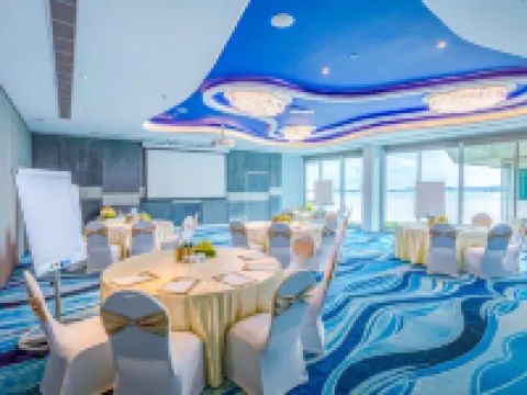 Centara Sonrisa Residences & Suites Sriracha Hotels in Si Racha