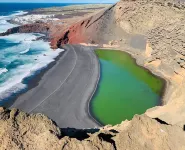 La Vela Vacation Accommodations with balcony Hotels in Puerto Calero