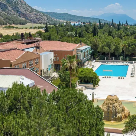 Polat Thermal Hotel