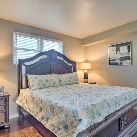 Coastal Clearwater Condo Half Mile to Beach!