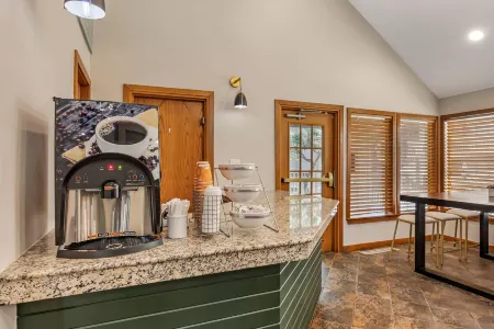 MainStay Suites Springfield South - Battlefield Rd