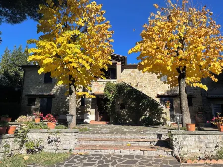 Typical stone cottage with large garden and private parking space