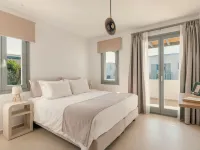 La Maltese Central Hotels in Naoussa